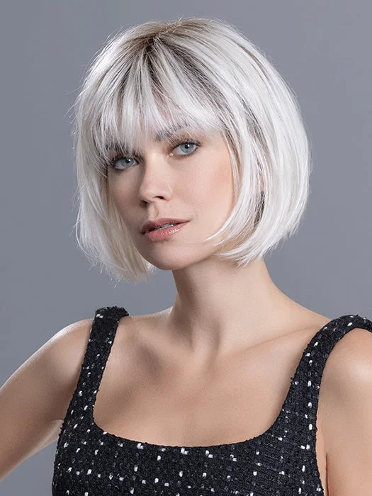 Wavy Wigs for Instagram Influencers Sing | Changes Collection | Heat Friendly Synthetic Wig Wavy Wigs for Instagram Influencers Sing | Changes Collection | Heat Friendly Synthetic Wig