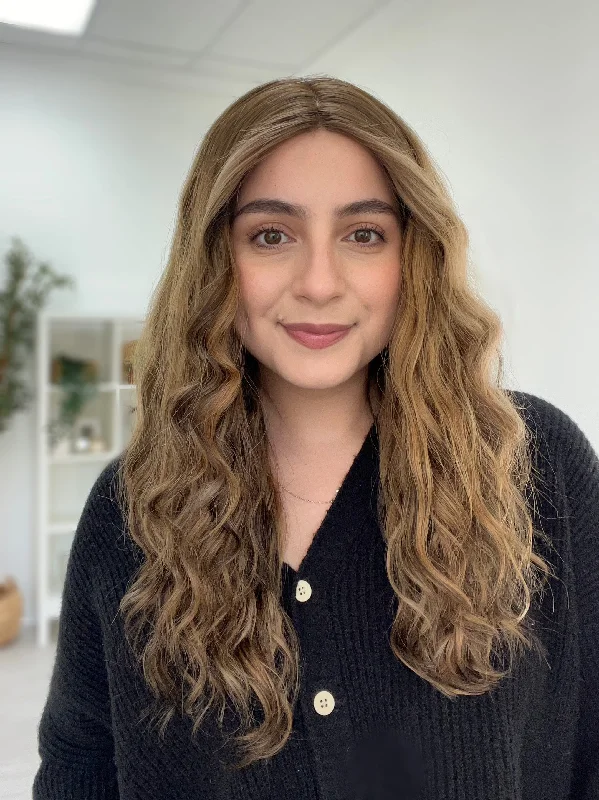 Remy Human Hair Bob Wigs for Superior Quality Yaffa Lace Silk Top, Lace Front Wig, "Rooted Honey Bronde" (R2527) Remy Human Hair Bob Wigs for Superior Quality Yaffa Lace Silk Top, Lace Front Wig, "Rooted Honey Bronde" (R2527)