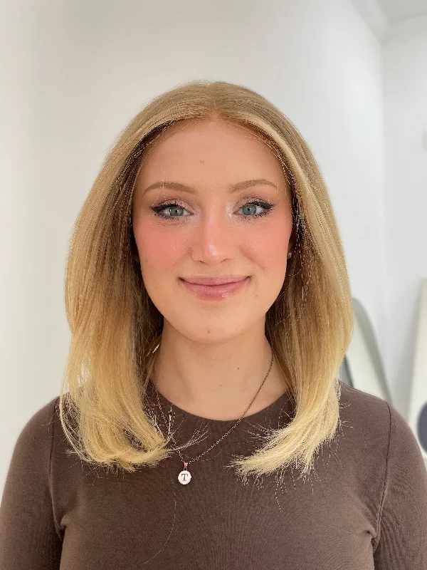 Human Hair Bob Wigs for a Natural Look Silk or Lace Lace Top Wig, "Alison" (R2636) Human Hair Bob Wigs for a Natural Look Silk or Lace Lace Top Wig, "Alison" (R2636)