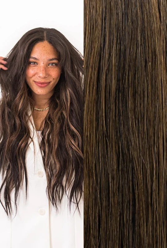 Wavy Wigs in Blonde Highlights​ Waved interLACED Weft Dimensional #1B/5