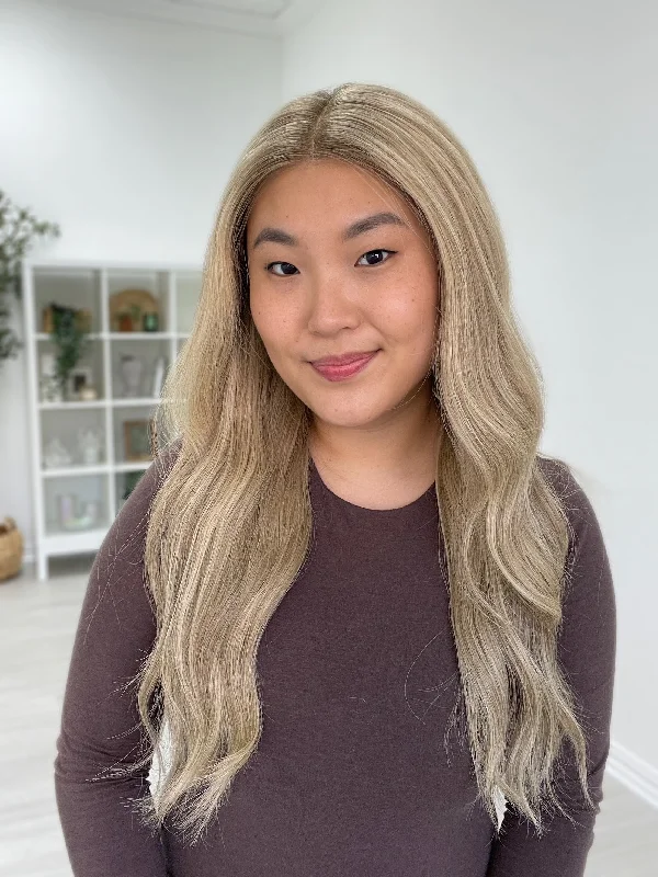 Bob Wigs for Social Media - Worthy Outfits Silk or Lace Lace Top Wig, "Chloe" (R2577) Bob Wigs for Social Media - Worthy Outfits Silk or Lace Lace Top Wig, "Chloe" (R2577)