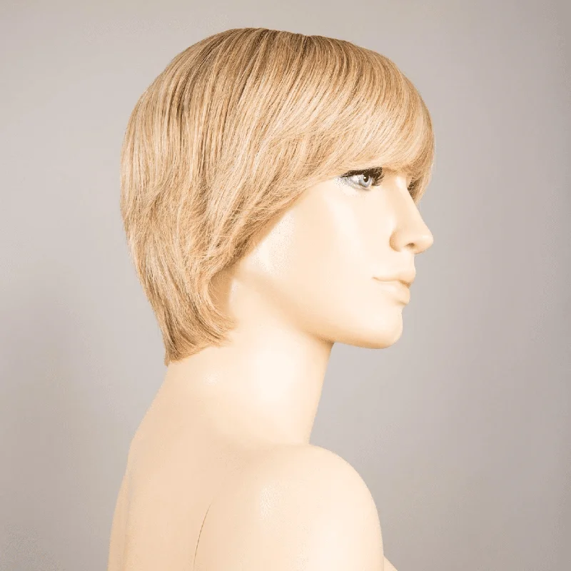 Sandy Blonde Rooted