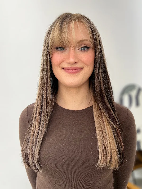 Bob Wigs in Pastel Colors for a Trendy Look Hair Envy Lace Top Wig, "Dark Highlighted Brunette" (R2633) Bob Wigs in Pastel Colors for a Trendy Look Hair Envy Lace Top Wig, "Dark Highlighted Brunette" (R2633)