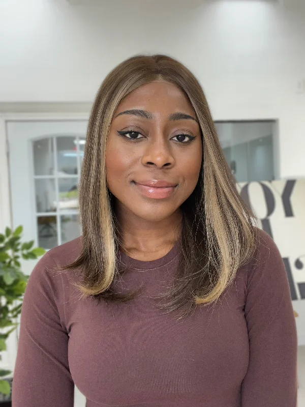 Bob Wigs with Adjustable Straps for a Secure Fit Madison Comfort Cap Lace Top Wig, "Jennifer" (R2619) Bob Wigs with Adjustable Straps for a Secure Fit Madison Comfort Cap Lace Top Wig, "Jennifer" (R2619)