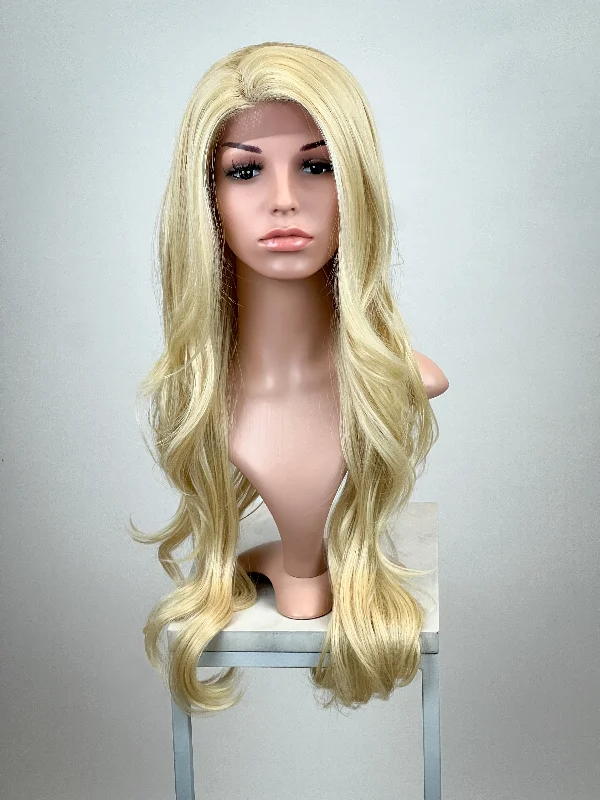 Wavy Wigs for Casual Outings (Picnics, Shopping)​ Kim Bleach Blonde - Natural Series