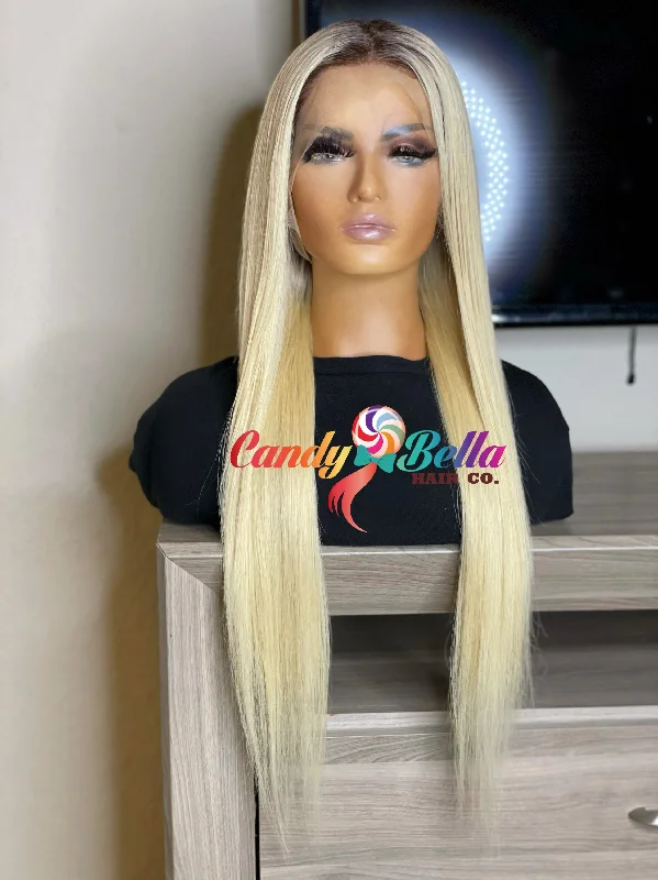 Colored wig with a red - orange hue for a warm and energetic lookCassie