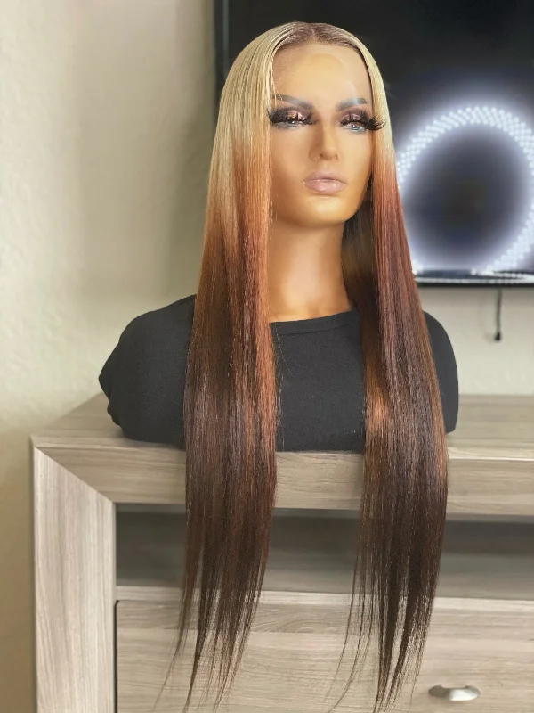 Synthetic colored wig with a heat - resistant formula for easy stylingChloe