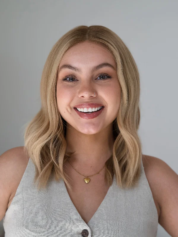 Synthetic lace wig with a heat - resistant formulaMindy Glueless 2.0 Lace Top Wig, 16" length Synthetic lace wig with a heat - resistant formulaMindy Glueless 2.0 Lace Top Wig, 16" length
