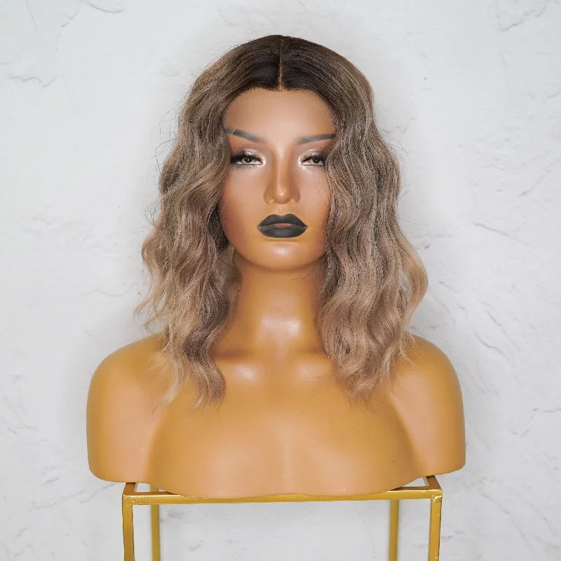 Ash - blonde bob wig for a trendy and cool - toned lookALESSANDRA Ombre Ash Blonde Lace Front Wig Ash - blonde bob wig for a trendy and cool - toned lookALESSANDRA Ombre Ash Blonde Lace Front Wig