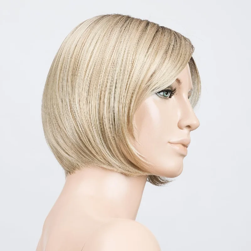 Sandy Blonde Rooted