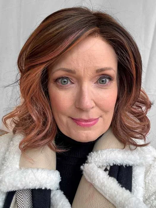 Bob wig made from high - quality synthetic fibersDelight | Synthetic Lace Front Wig (Mono Part) Bob wig made from high - quality synthetic fibersDelight | Synthetic Lace Front Wig (Mono Part)