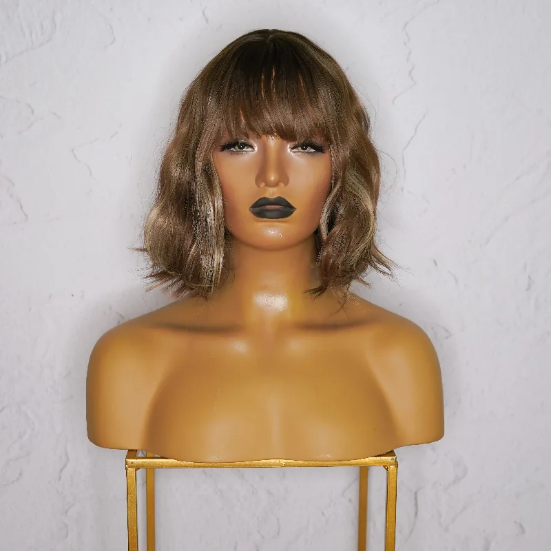 Bob wig with a wavy texture for a beachy lookHARLOW Highlight Bob Fringe Wig