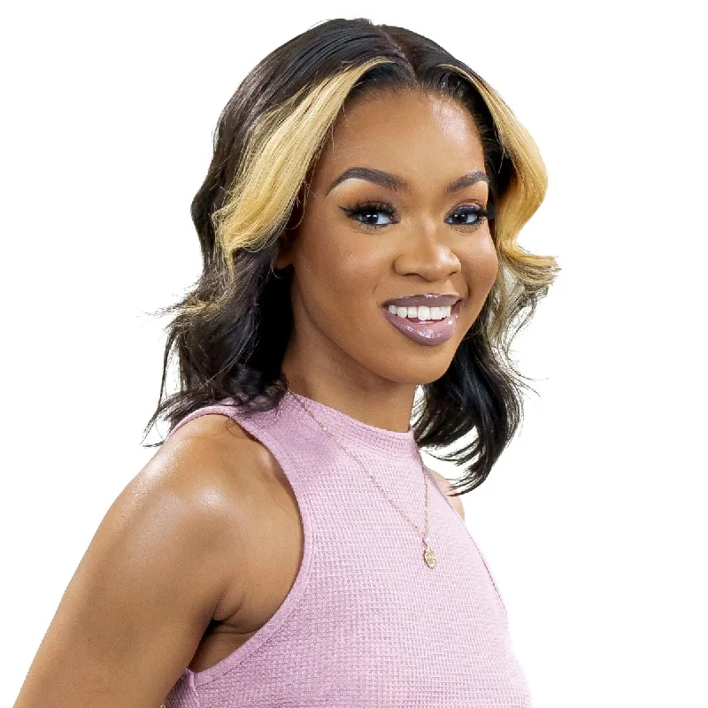 Bob wig with a pixie - inspired cut for a bold and stylish choiceHoneycomb 13x4 Transparent Lace Front Bob Wig Bob wig with a pixie - inspired cut for a bold and stylish choiceHoneycomb 13x4 Transparent Lace Front Bob Wig