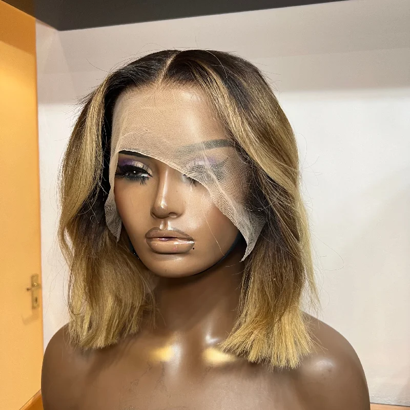 Short - bob wig for a super - sleek and minimalist styleLuxury Custom Colour - 10" inch Frontal Lace Wig - HD Lace 131 Short - bob wig for a super - sleek and minimalist styleLuxury Custom Colour - 10" inch Frontal Lace Wig - HD Lace 131