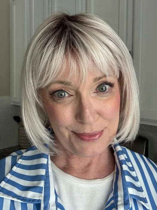 Bob wig for daily wear with a low - maintenance designSing | Synthetic Lace Front Wig (Mono Part) Bob wig for daily wear with a low - maintenance designSing | Synthetic Lace Front Wig (Mono Part)
