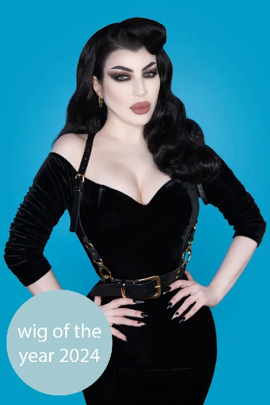 Half wig with a heat - resistant formula for easy styling at home1950s style half wig hairpiece with beautiful waves: Morgana Half wig with a heat - resistant formula for easy styling at home1950s style half wig hairpiece with beautiful waves: Morgana