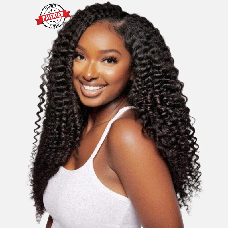 Clip - in hair extensions with a side - part for a more flattering lookKayla 3C Burmese Loose Kinky Curly - InVisiRoot® Clip-in Clip - in hair extensions with a side - part for a more flattering lookKayla 3C Burmese Loose Kinky Curly - InVisiRoot® Clip-in
