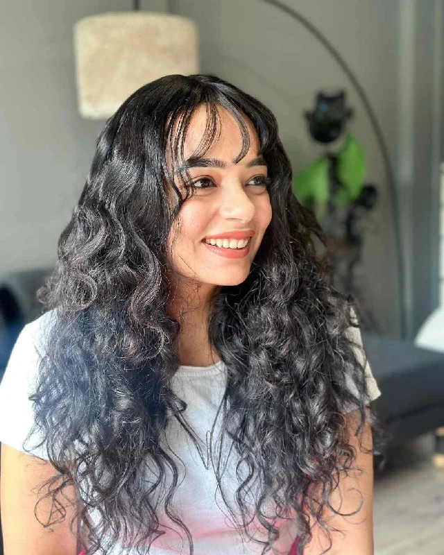 Long - length wavy wig with loose waves for a glamorous lookBody Wave Scalp Line Hair Topper with Bangs