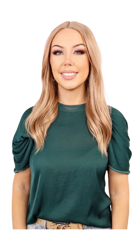 Monofilament - cap short wig for a breathable and natural - looking scalpCoral (Strawberry Blonde) Monofilament - cap short wig for a breathable and natural - looking scalpCoral (Strawberry Blonde)