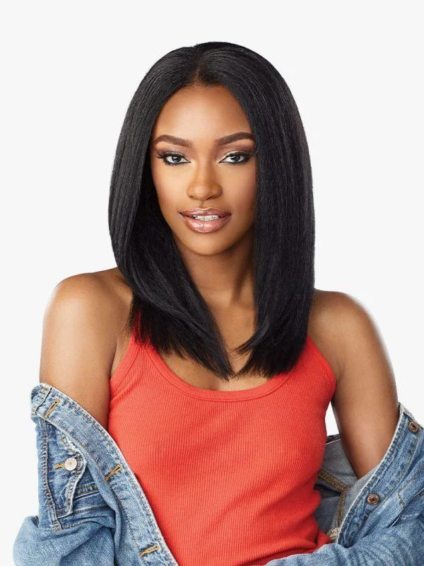 Human - hair clip - in hair extensions for a natural and luxurious lookSensationnel Curls Kinks & Co Clip-In Alpha Woman 12" Human - hair clip - in hair extensions for a natural and luxurious lookSensationnel Curls Kinks & Co Clip-In Alpha Woman 12"