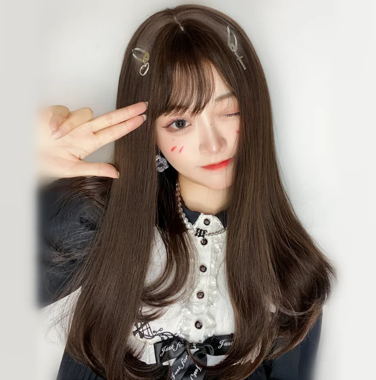 Curly wig with a side - part for a more flattering lookCute brown bangs wig yv30192