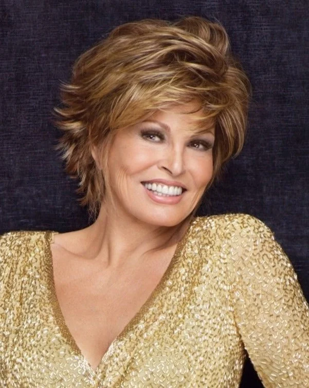 Short wig with auburn highlights for a warm and rich colorFascination Wig by Raquel Welch | Heat Friendly Synthetic Hair | Average Cap Short wig with auburn highlights for a warm and rich colorFascination Wig by Raquel Welch | Heat Friendly Synthetic Hair | Average Cap