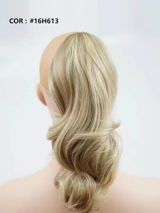 #16H613-Honey Blonde