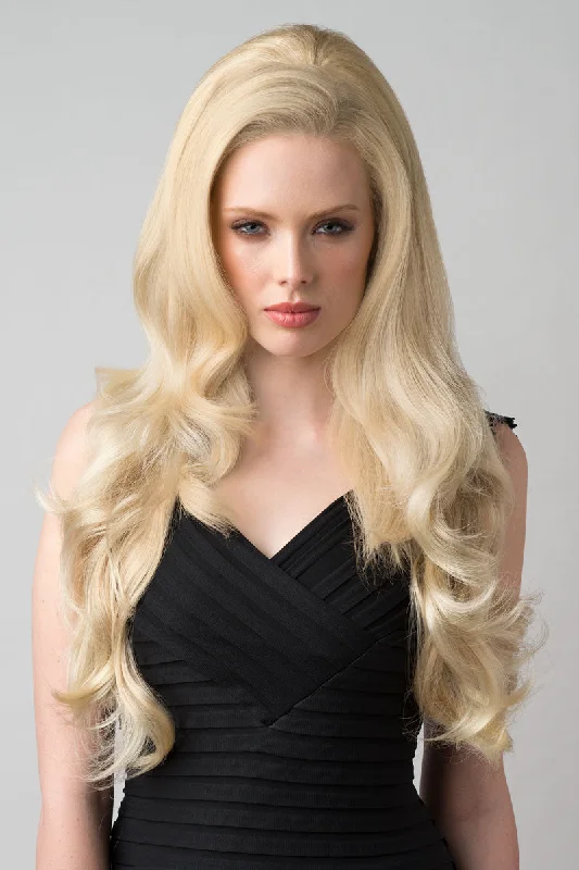 Half wig with a wispy fringe for a soft and feminine lookHalf wig with volume booster/height booster: Corrine