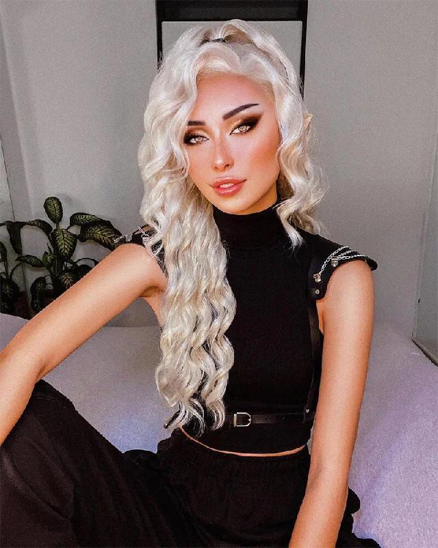 Curly wig with a wavy fringe for a soft and feminine lookLong Ash Blonde Synthetic Lace Front Wig WW058