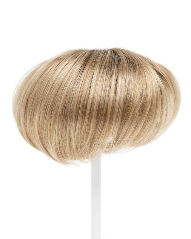 Short wig with a wavy texture for a beachy and relaxed lookPart the CrownTopper by Envy | Synthetic Hair Short wig with a wavy texture for a beachy and relaxed lookPart the CrownTopper by Envy | Synthetic Hair