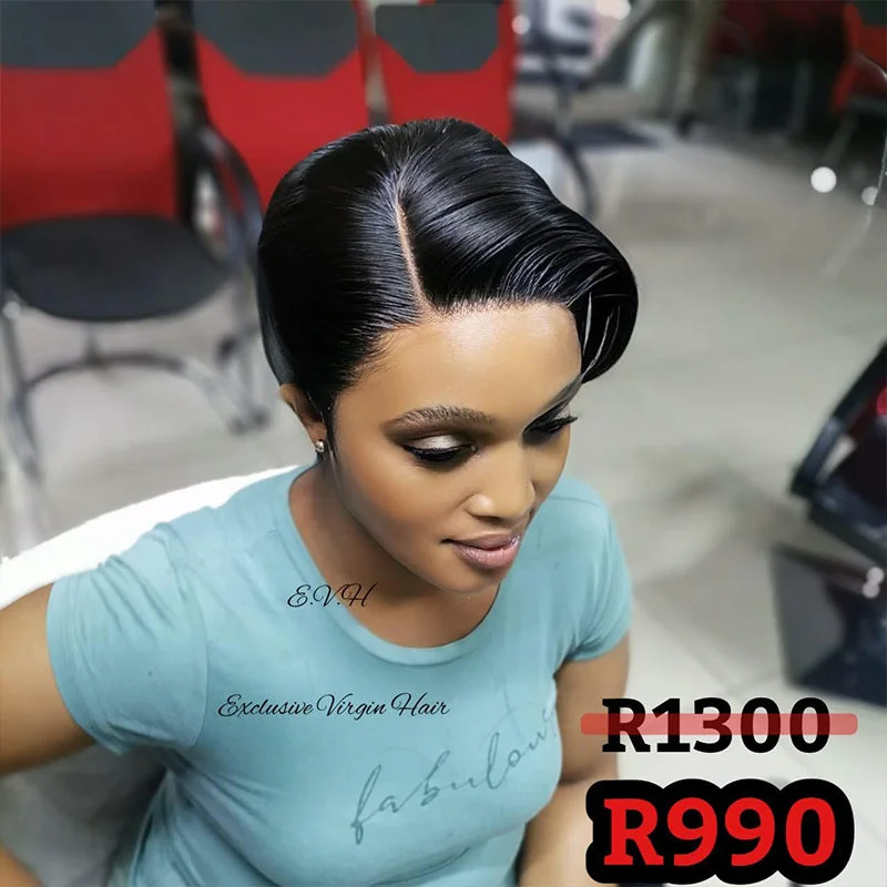 Wavy elf wig with a flowing and elegant movementPixie Full Frontal Lace Wigs - Natural Colour & Ombre Wavy elf wig with a flowing and elegant movementPixie Full Frontal Lace Wigs - Natural Colour & Ombre