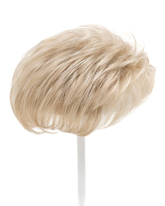Short wig with a wavy texture for a beachy and relaxed lookPouf Positive Topper by Envy | Synthetic Hair Short wig with a wavy texture for a beachy and relaxed lookPouf Positive Topper by Envy | Synthetic Hair