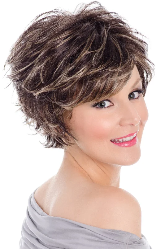 Short wig with a gradient color for a modern and stylish appearanceTony of Beverly Wigs - Kenzie Short wig with a gradient color for a modern and stylish appearanceTony of Beverly Wigs - Kenzie