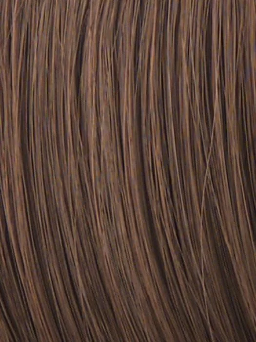R830 | Ginger Brown | Warm, medium brown