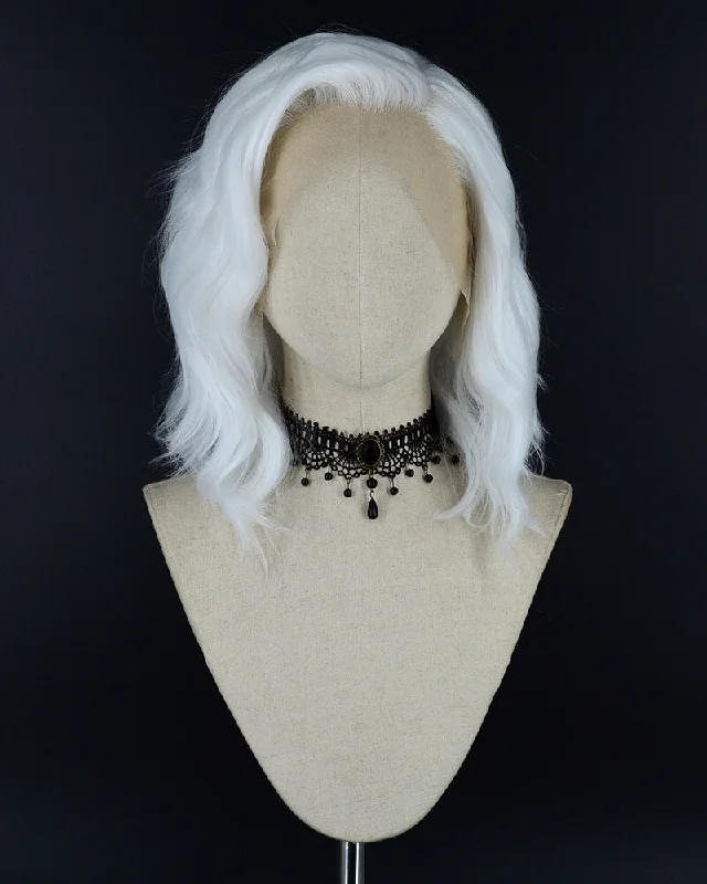 Curly wig with a silk - base cap for a comfortable and smooth feelWhite Short Curly Synthetic Lace Front Wig WW301 Curly wig with a silk - base cap for a comfortable and smooth feelWhite Short Curly Synthetic Lace Front Wig WW301