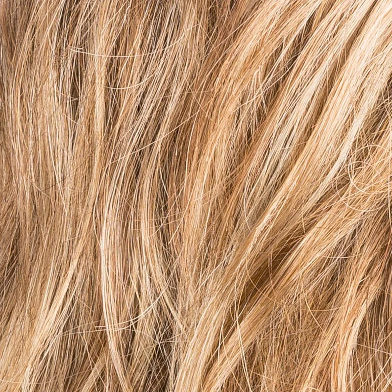 Light Bernstein Rooted | 20.27.12 | Light Auburn Light Honey Blonde & Light Reddish Brown Blend & Dark Roots